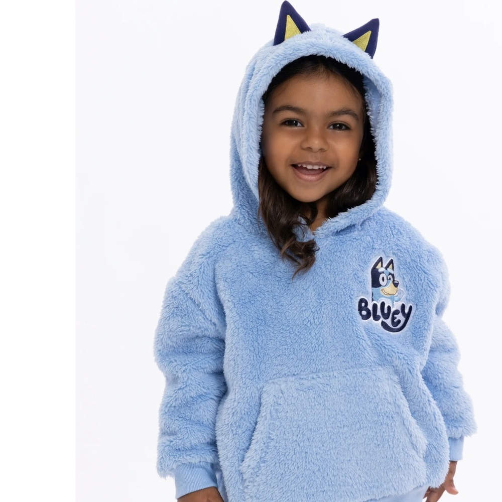 BRAND NEW Bluey Toddler Girls Plush Cosplay Hoodie, Sizes 3T - Picture 3 of 3